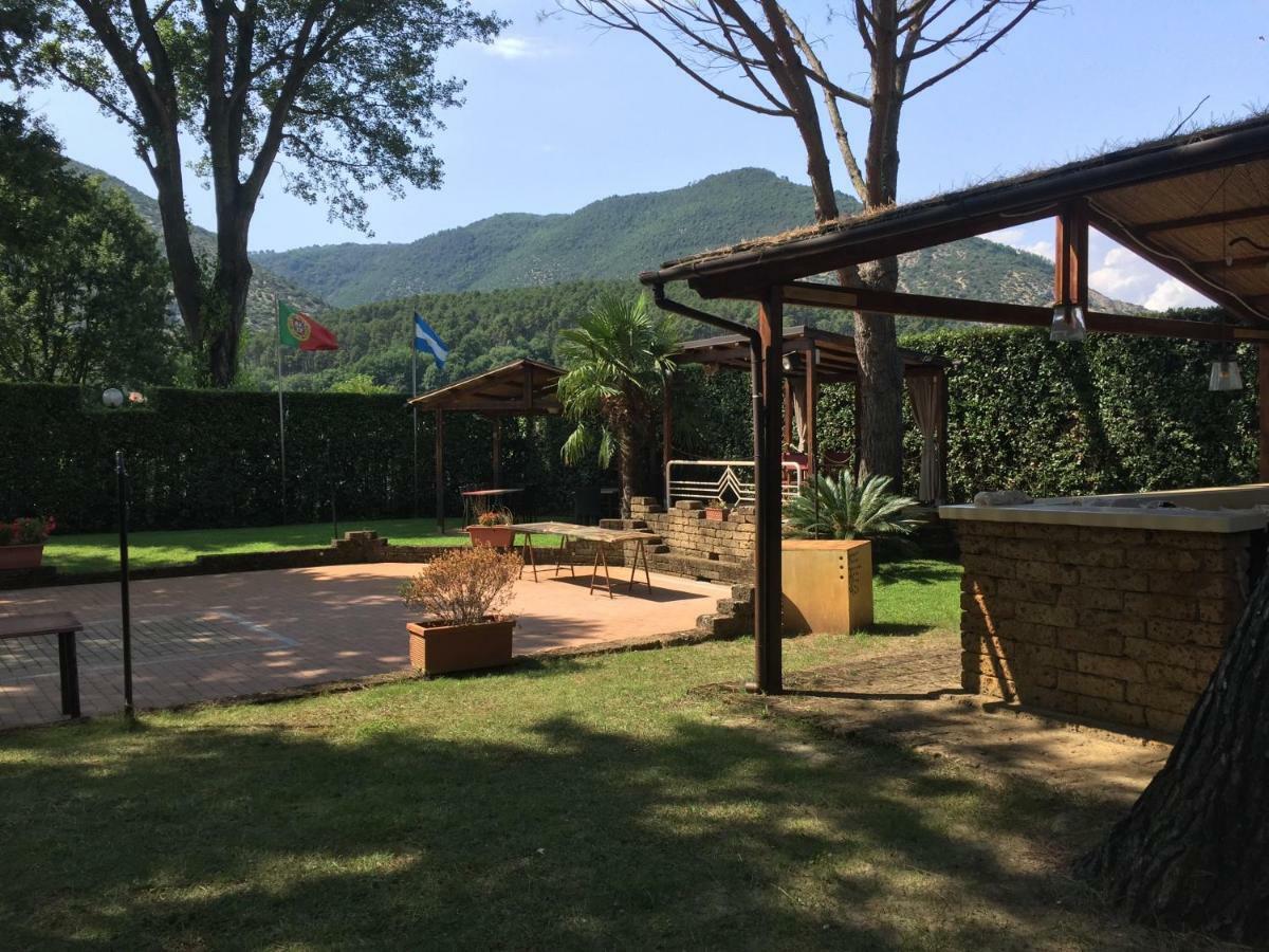 Al Borgo Bed and Breakfast Λούκα Εξωτερικό φωτογραφία