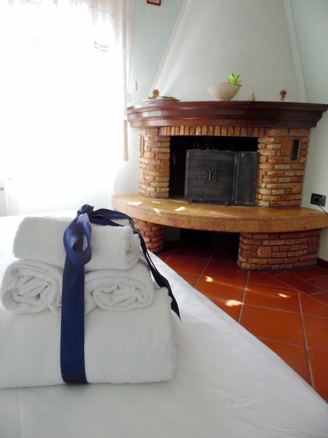 Al Borgo Bed and Breakfast Λούκα Εξωτερικό φωτογραφία